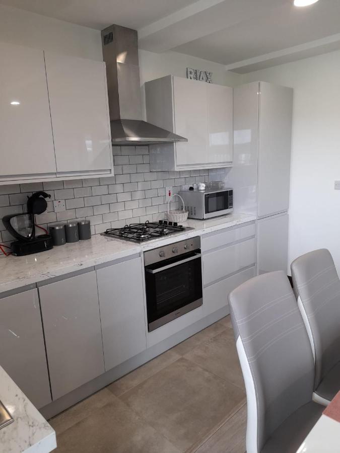Doonan Breeze Apartment Donegal Town ภายนอก รูปภาพ